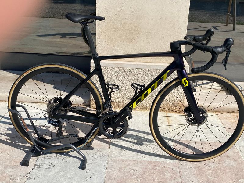 Scott Addict RC Shimano Dura Ace 2021 Road & Gravel usato