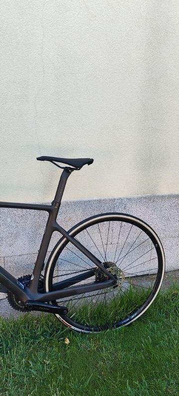 Używany Scott Addict RC 30 2024 2024 Road & Gravel — zdjęcie 8 z 8