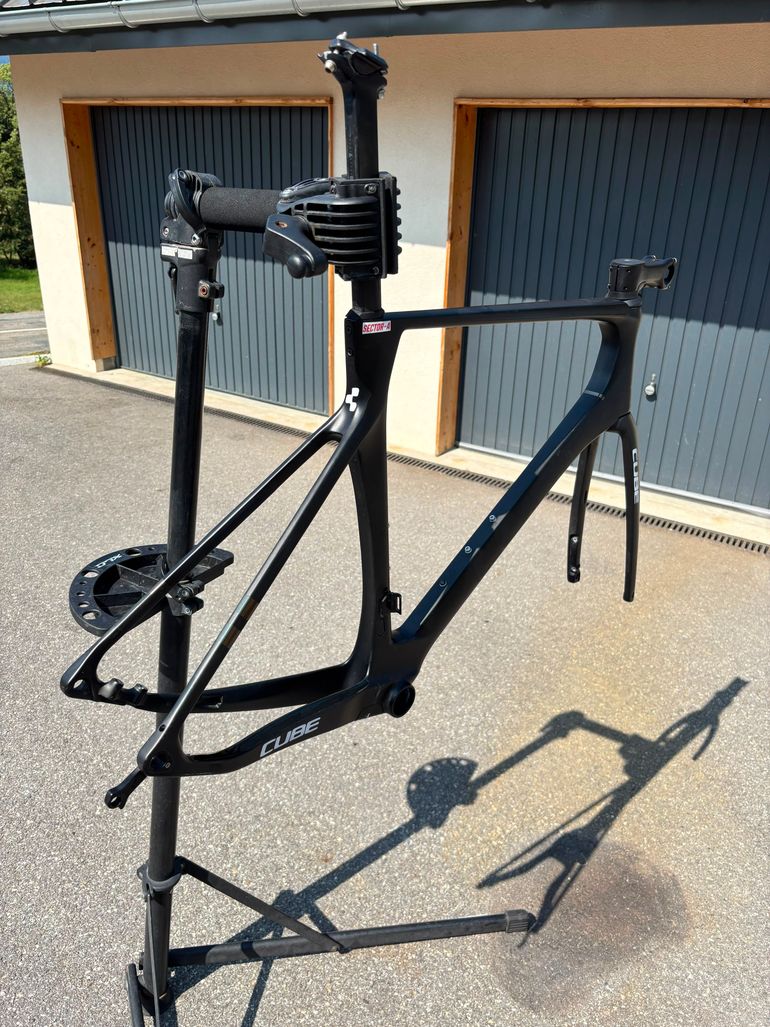 Gebrauchtes CUBE AGREE C:62, PRO 2026 Frameset 2026 Road & Gravel, Schwarz — Bild 9 von 10
