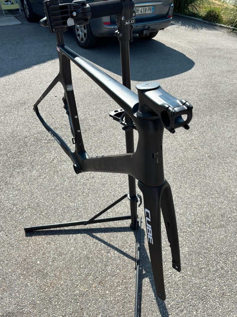 Gebrauchtes CUBE AGREE C:62, PRO 2026 Frameset 2026 Road & Gravel, Schwarz — Bild 2 von 10