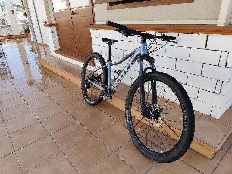 Used Scott 24 Shimano CUES 2026 Mountainbike, Light Gray — image 5 of 5