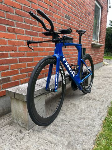 Used Trek Speed Concept 9.9 2017 2017 Road & Gravel, Blue — image 4 of 5