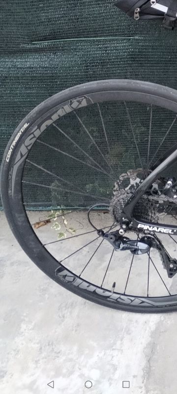Pinarello Gan Shimano 105 2019 Road & Gravel usato, Nero — immagine 4 di 4