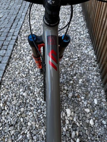 Used Nukeproof Scout 275 Frame Only 2021 Frameset 2021 Mountainbike, Light Gray, 27.5 — image 3 of 4