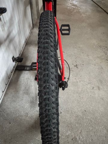 Tweedehands Trek Marlin 8 2022 2022 Mountainbike — afbeelding 7 van 9
