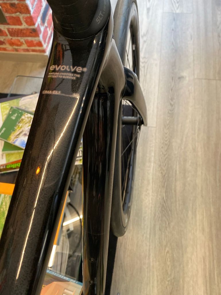 Used Evolve Custom Shimano 105 Di2 2026 Road & Gravel, Black — image 6 of 7
