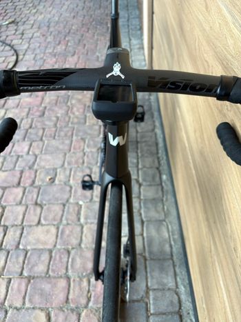 Used Whistle Custom Shimano Ultegra Di2 2025 Road & Gravel, Black — image 10 of 15