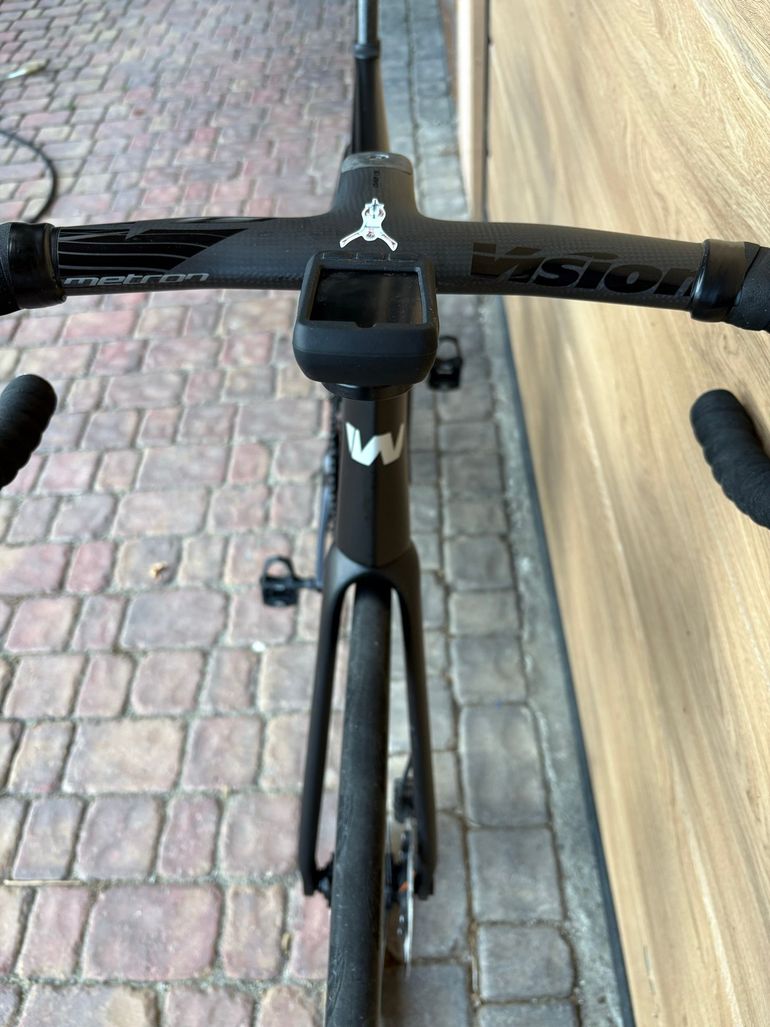 Used Whistle Custom Shimano Ultegra Di2 2025 Road & Gravel, Black — image 10 of 15