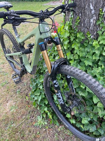 Brugt Nukeproof Mega Carbone 290 Factory 2021 Mountainbike — billede 3 af 7