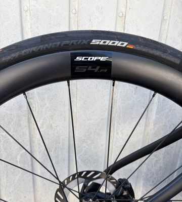 Brugt Pinarello X3 105 Di2 2024 2024 Road & Gravel — billede 4 af 6