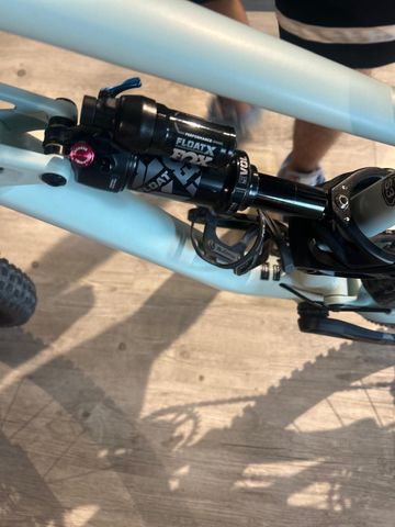 Used Specialized Status 160 2022 2022 Mountainbike, Blue, 29 — image 21 of 22