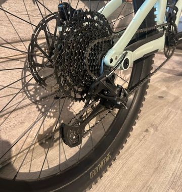 Used Specialized Status 160 2022 2022 Mountainbike, Blue, 29 — image 4 of 22