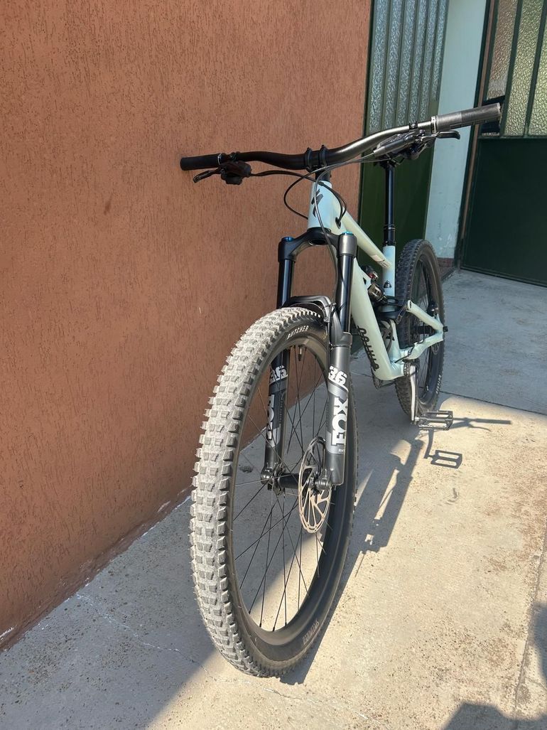 Käytetty Specialized Status 160 2022 2022 Mountainbike — kuva 11 / 22