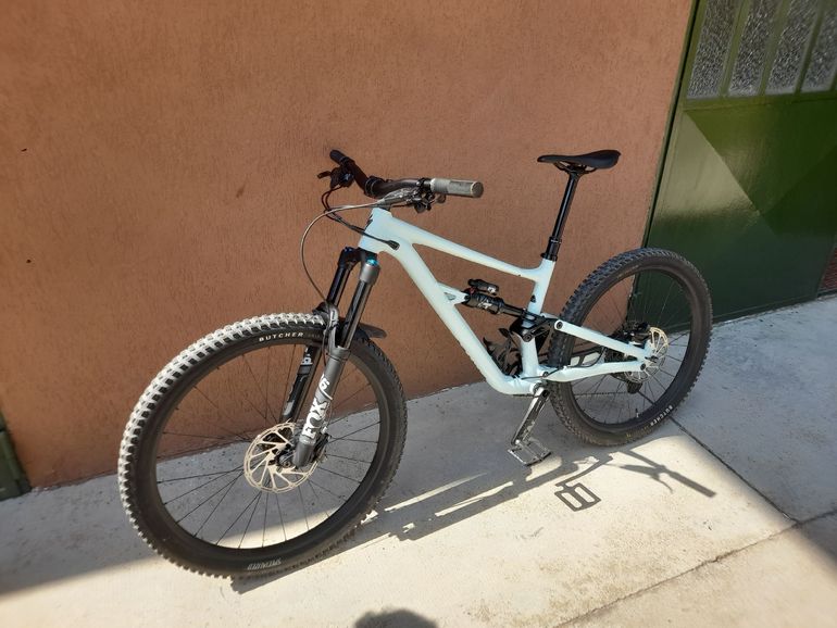 Käytetty Specialized Status 160 2022 2022 Mountainbike — kuva 14 / 22