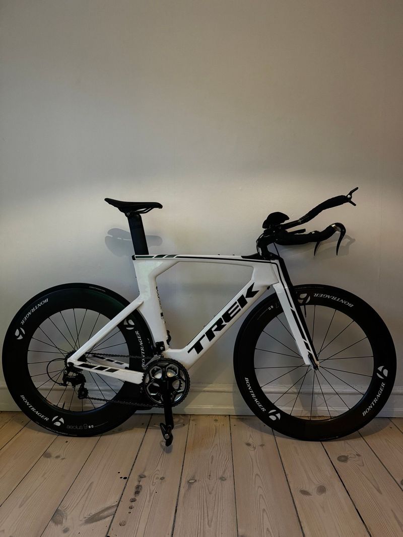 Used Trek Speed Concept 7.0 2014 2014 Road & Gravel, White — image 1 of 9