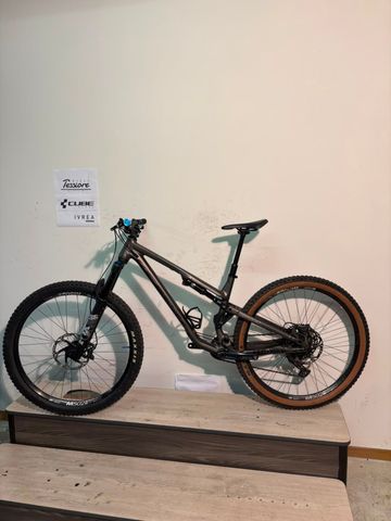 Used Commencal META TR ESSENTIAL 2 2022 2022 Mountainbike, Light Gray, 29 — image 4 of 14
