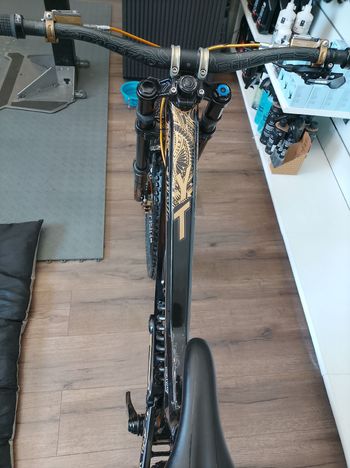 Used YT Custom SRAM GX 2017 Mountainbike, Black — image 4 of 8