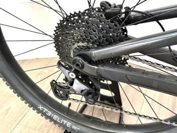 Brugt Trek Top Fuel 5 2023 2023 Mountainbike — billede 5 af 8