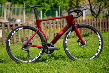 Gebrauchtes 3T STRADA ITALIA ULTEGRA Di2 2X12 ZIPP 303 FIRECREST 2025 2025 Road & Gravel