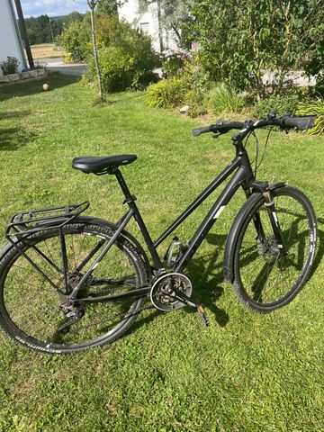 Käytetty CUBE CROSS SL Trapeze 2019 2019 Urban & Touring