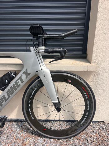 Used Planet X Custom Shimano Dura Ace Di2 2017 Road & Gravel, Light Gray — image 4 of 12