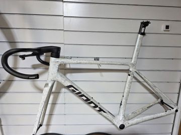 Gebrauchtes Giant TCR Advanced SL 0 DA 2025 Frameset 2025 Road & Gravel, Weiß — Bild 1 von 12