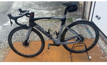 Gebrauchtes Pinarello DOGMA F12 DURA ACE Di2 Disc 2022 2022 Road & Gravel