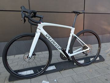 Used Specialized Roubaix SL8 Comp 2024 2024 Road & Gravel, White — image 10 of 17