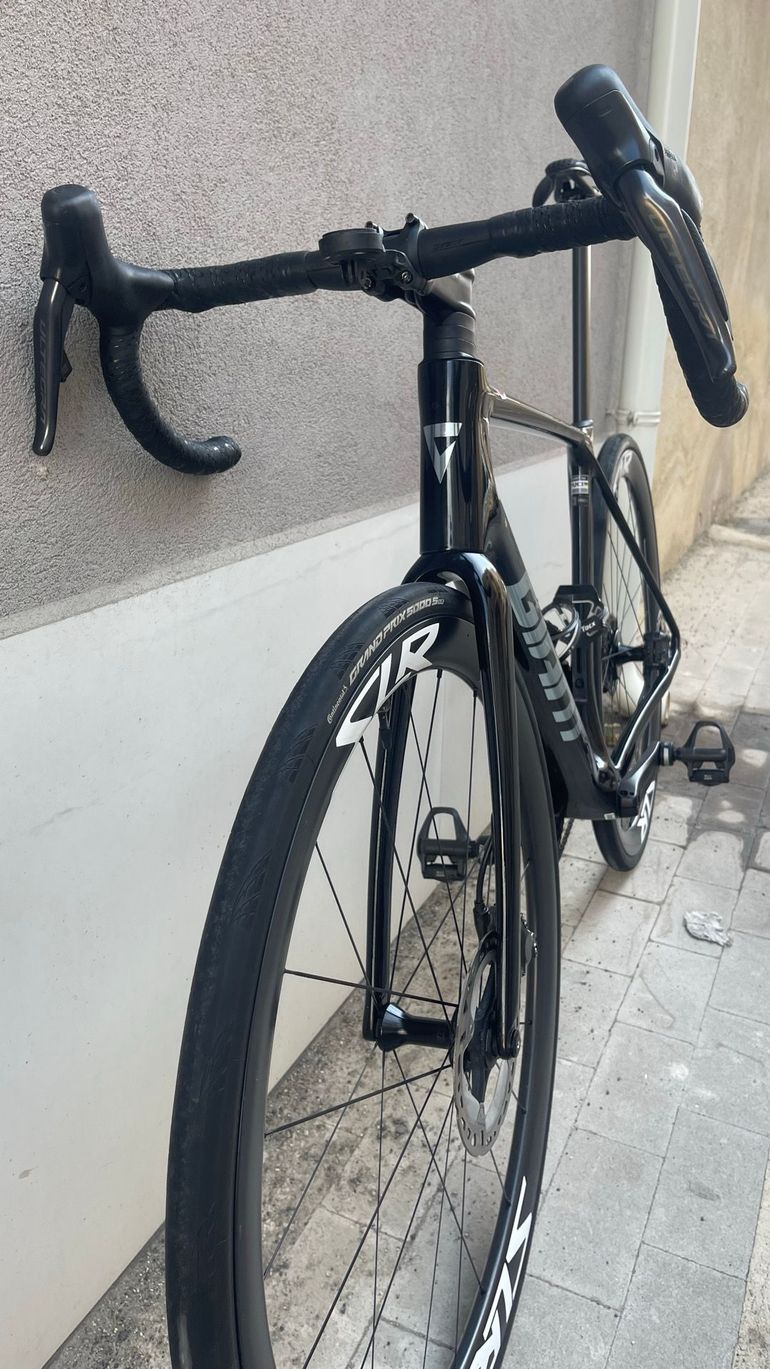 Used Giant Tcr advanced Shimano Ultegra Di2 2025 Road & Gravel, Black — image 8 of 8