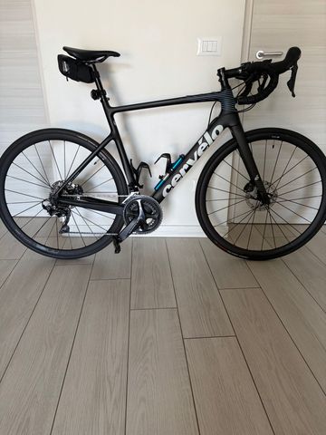 Tweedehands Cervelo caledonia Custom Shimano Ultegra 2023 Road & Gravel — afbeelding 1 van 3