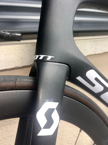 Tweedehands Scott Foil RC 10 2022 2022 Road & Gravel — afbeelding 14 van 15