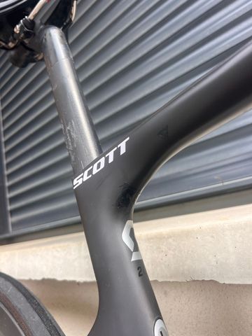 Tweedehands Scott Foil RC 10 2022 2022 Road & Gravel — afbeelding 5 van 15
