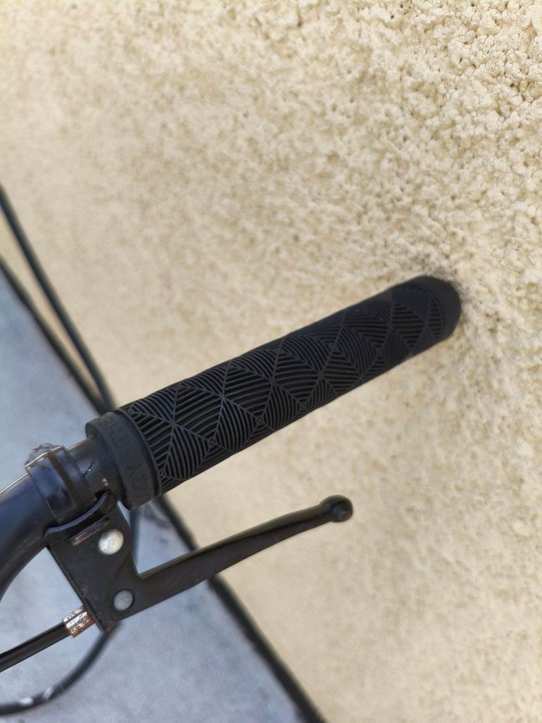 Used Subrosa Custom Youth, Black — image 10 of 15