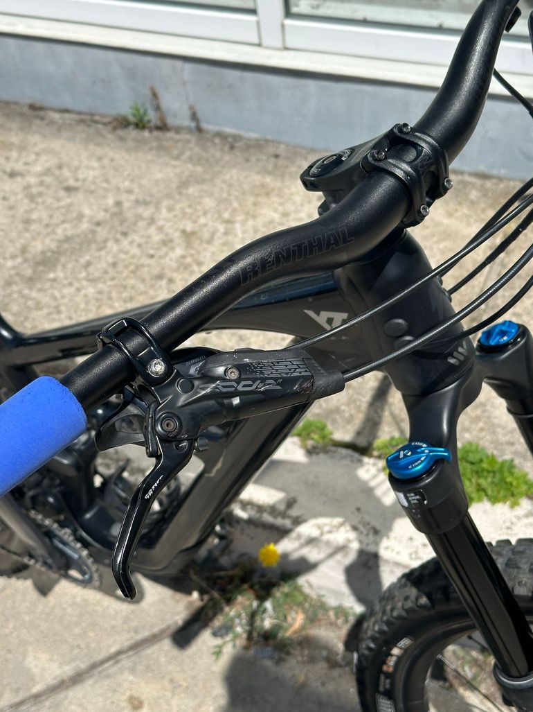 Used YT Custom SRAM GX 2025 Mountainbike, Black — image 4 of 14