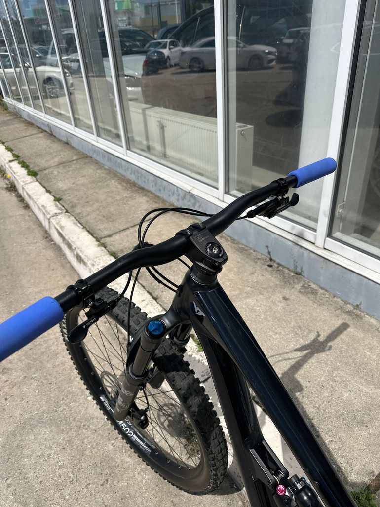 Used YT Custom SRAM GX 2025 Mountainbike, Black — image 14 of 14