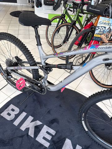Used Cannondale Habit Waves 2025 2025 Mountainbike, Light Gray — image 5 of 6