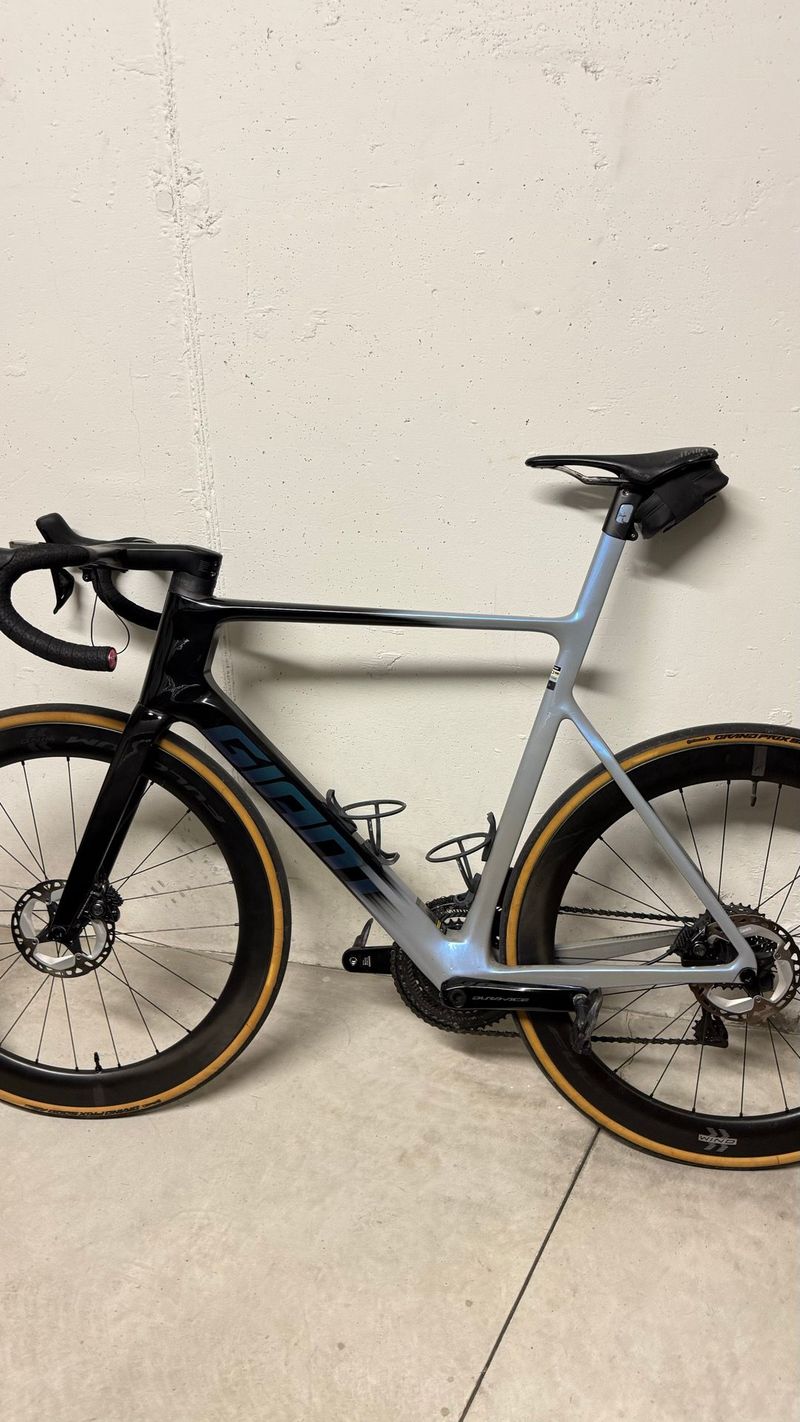 Gebrauchtes Giant Propel Advanced SL 0 2024 Frameset 2024 Road & Gravel, Schwarz — Bild 2 von 3
