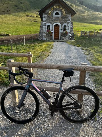 Scott Contessa addict Shimano Ultegra Di2 2024 Road & Gravel usato