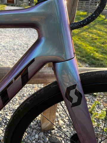 Scott Contessa addict Shimano Ultegra Di2 2024 Road & Gravel d'occasion — image 9 sur 16