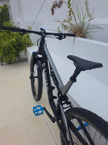 Used Canyon Neuron 7 2021 2021 Mountainbike, Black, 27.5, 29 — image 10 of 10
