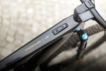 Brugt Focus JAM² 8.8 2024 2024 Mountainbike — billede 5 af 6