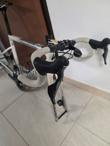 Used Specialized S Works Custom Shimano Ultegra Di2 2021 Road & Gravel, White — image 5 of 8