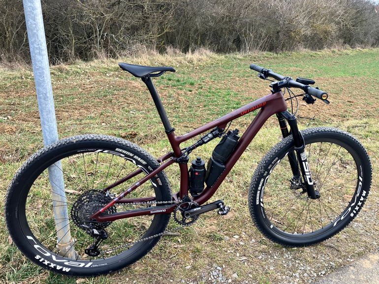 Used Specialized Epic Frameset 2023 Mountainbike, Red, 29 — image 3 of 3