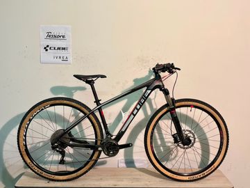 Used CUBE C:62 Pro 2016 Mountainbike, Light Gray — image 1 of 13