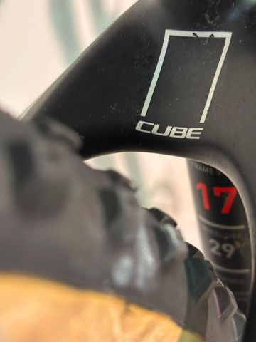 Used CUBE C:62 Pro 2016 Mountainbike, Light Gray — image 10 of 13