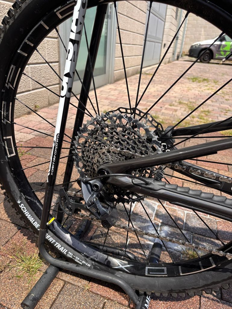 Brugt Mondraker NEAT R 2024 2024 Mountainbike — billede 5 af 11