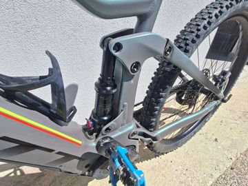 Used Scott Genius SRAM NX 2019 Mountainbike, Blue — image 4 of 6