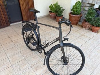 Brugt Trek FX 3 Equipped 2025 2025 Urban — billede 2 af 11
