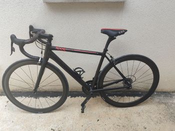 Gebrauchtes Canyon Ultimate CF SLX 9.0 Pro 2018 2018 Road & Gravel, Schwarz — Bild 2 von 5