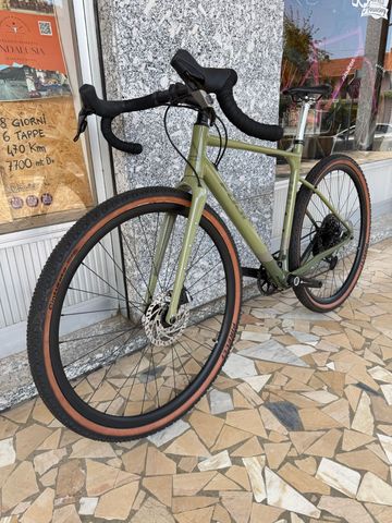 Gebrauchtes Fuji Jari SRAM Apex 2021 Road & Gravel, Grün — Bild 2 von 13